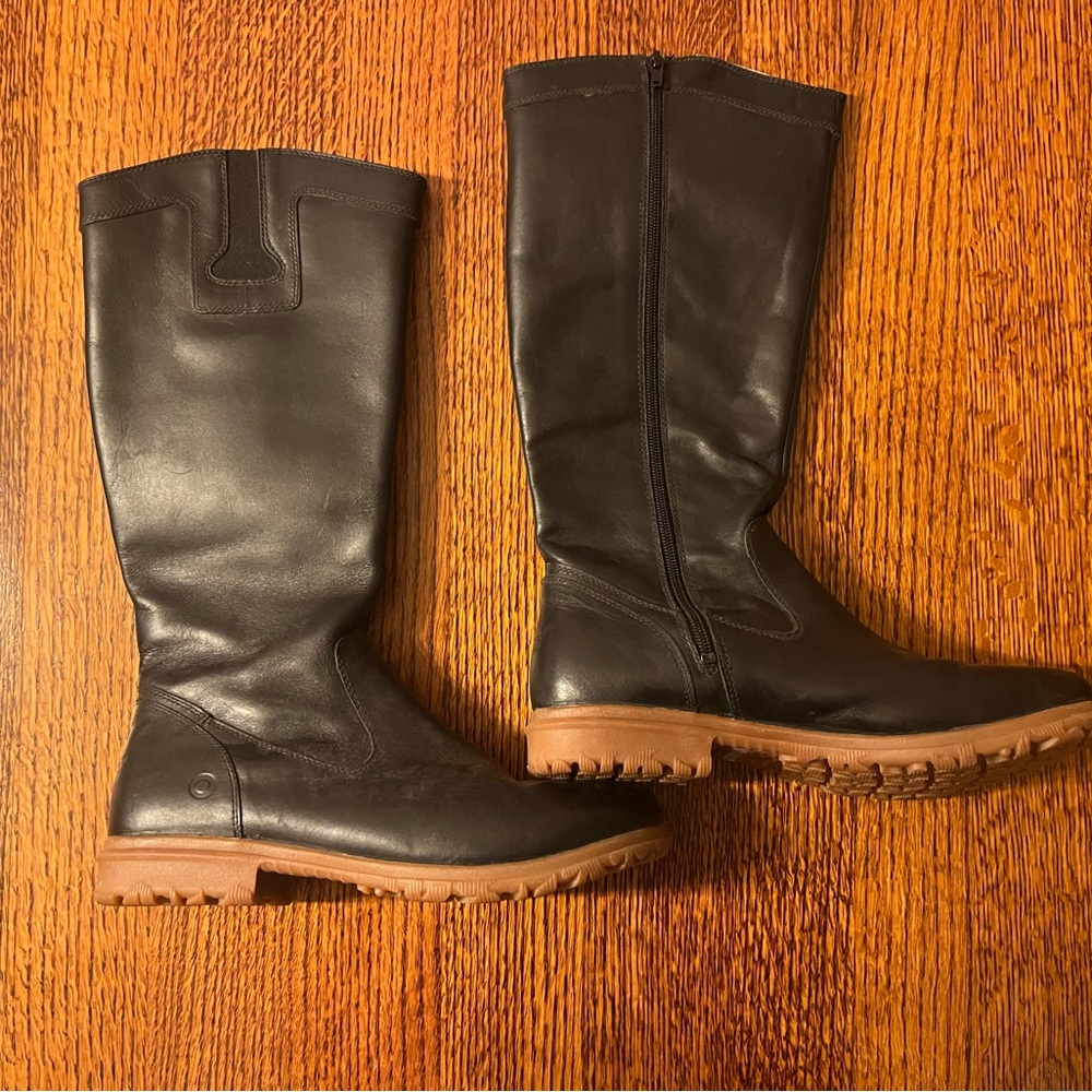 Women’s Bogs Leather Boots Size 10
